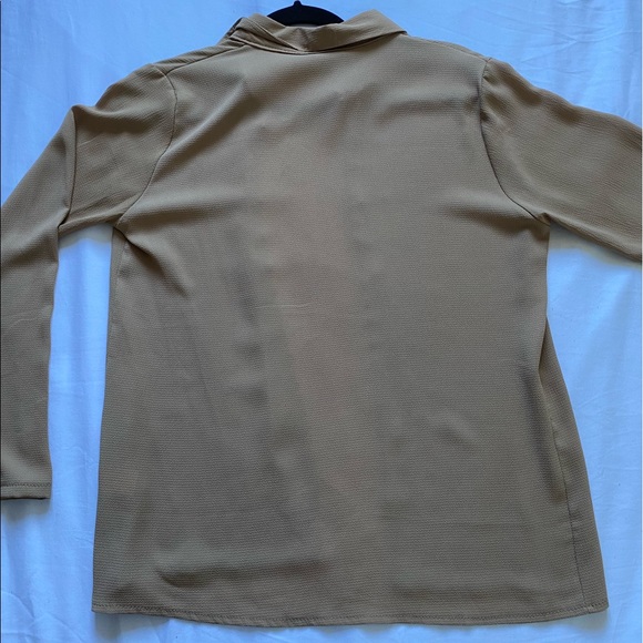 Never Worn Boohoo Cardigan - Picture 3 of 4